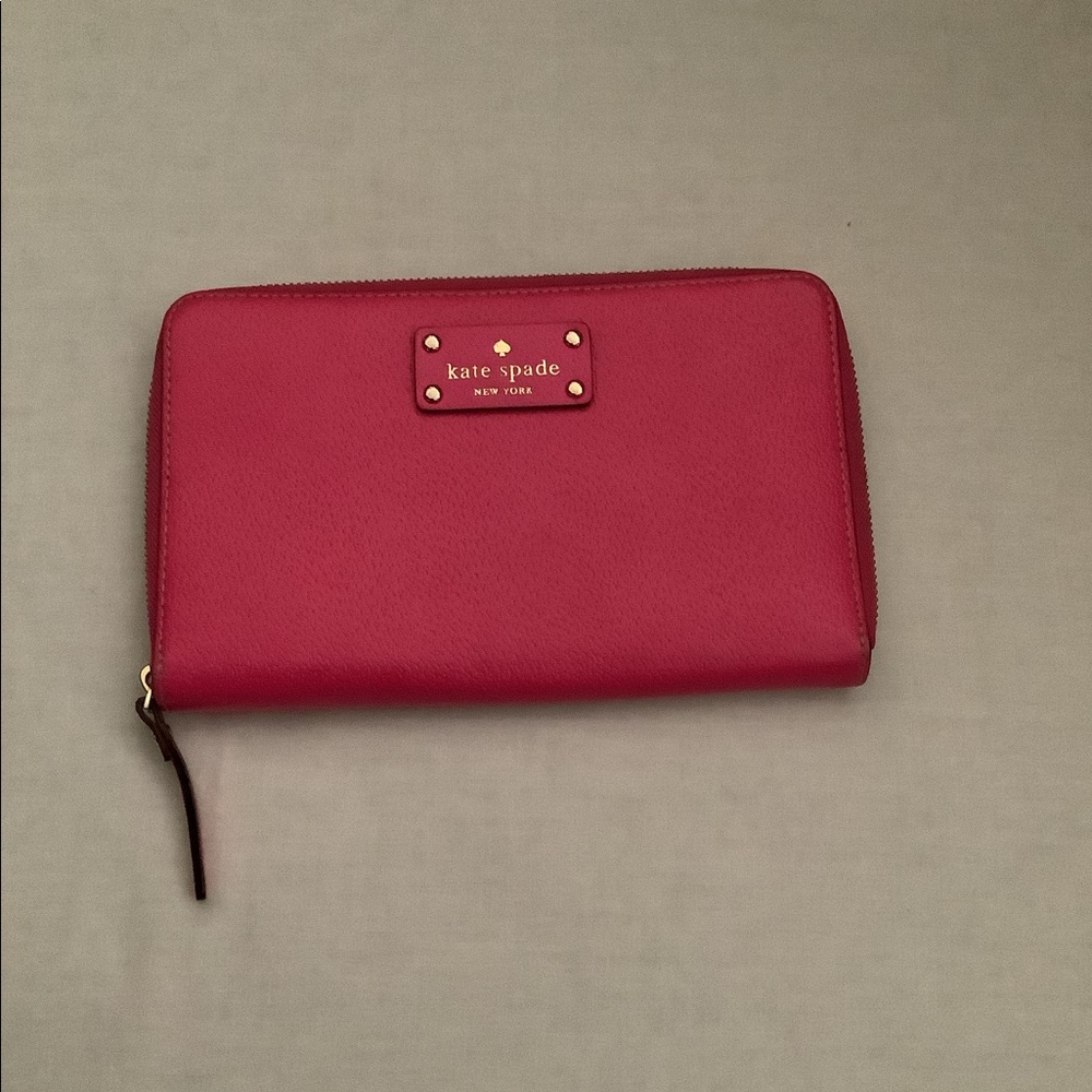Kate Spade Large Continental Wallet (like new)